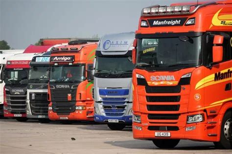 Lorry driver jobs offering wages up to £60,000 advertised in Coventry amid shortage - CoventryLive