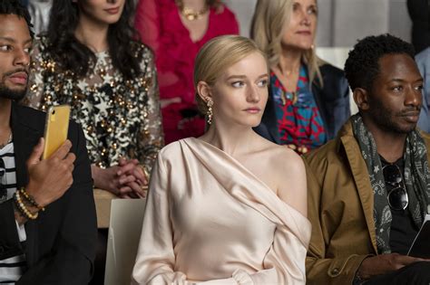 'Inventing Anna' Trailer: Shonda Rhimes' New Netflix Series Stars Julia Garner & Arrives In February