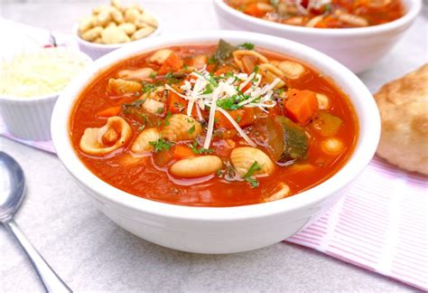 Easy Healthy Vegan Mediterranean Vegetable Soup