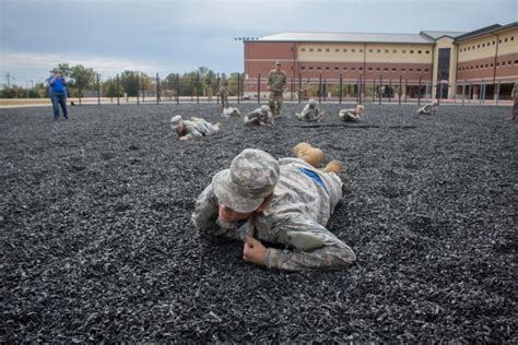 Fort Leonard Wood's 1st Engineer Brigade hosts JROTC Raider Challenge ...