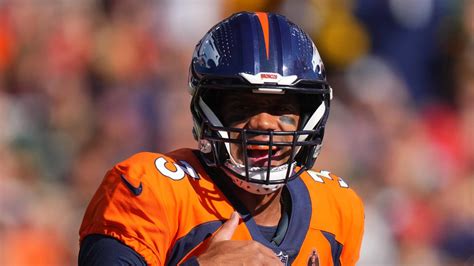 Anonymous GM believes Broncos want to trade Russell Wilson | Yardbarker