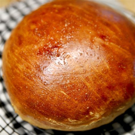 Hawaiian Sweet Bread (Round Bread or Rolls Recipe) - My Bread Recipes