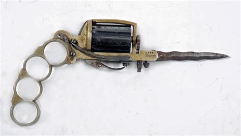 Victorian gun/knife/knuckle duster combo up for auction - UPI.com