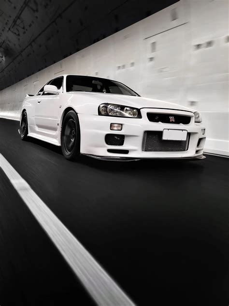 Share 70+ nissan wallpaper best - in.cdgdbentre