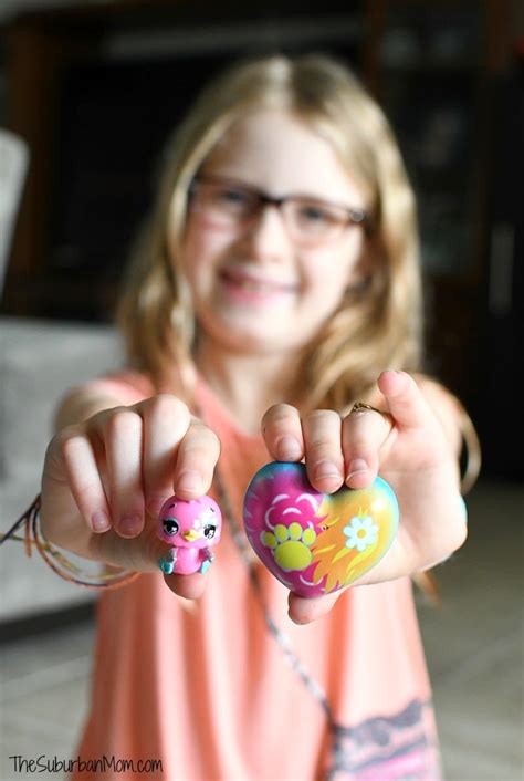 Hatchimals CollEGGtibles Pet Obsessed Easter Egg Filler