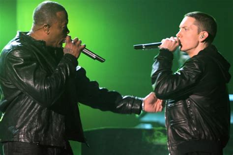 Eminem, Dr. Dre, Rihanna Deliver Hot Grammy Awards Performance