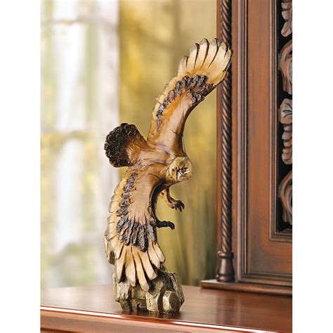 Soaring Eagle Statue – Distinctive Merchandise