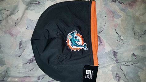 Miami Dolphins Throwback Logo - New Era Skull Cap | #1737353306