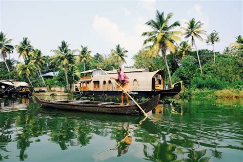 Kerala Backwaters Pictures | Download Free Images on Unsplash