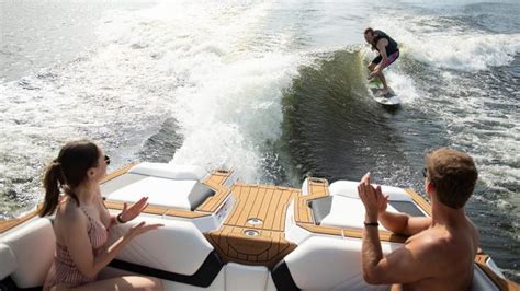 Best wake surf boats: 6 top models for creating the biggest wake