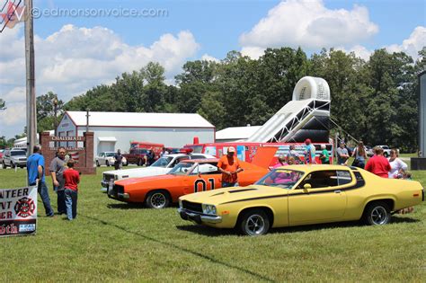 Dukes Of Hazzard Cars Draw Huge Crowd, Help Raise Money For Chalybeate VFD - The Edmonson Voice