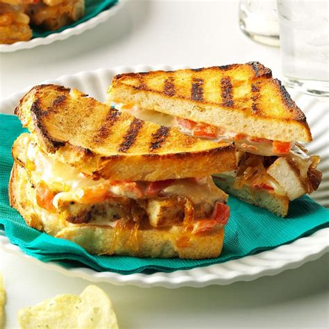 Chicken & Caramelized Onion Grilled Cheese Recipe: How to Make It