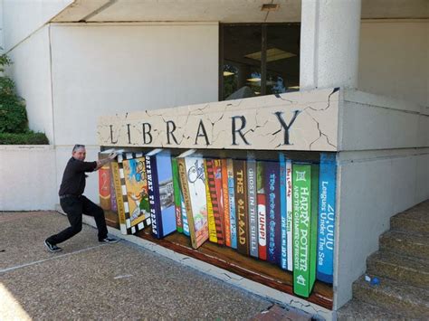 Orange Public Library returns to curbside only - Orange Leader | Orange ...