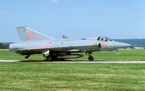 Saab J35 Draken - Fly a jet fighter