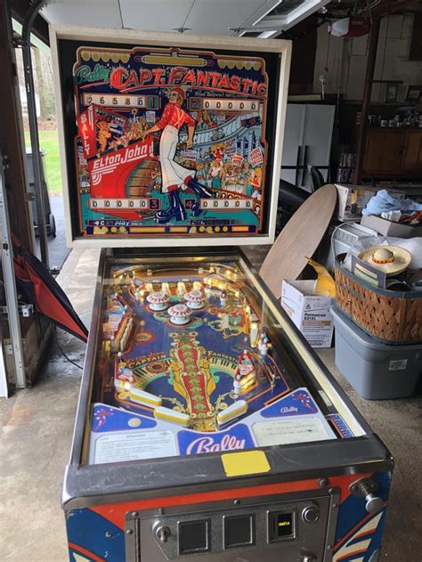 My Uncle’s 1976 Elton John Pinball Machine : r/pinball