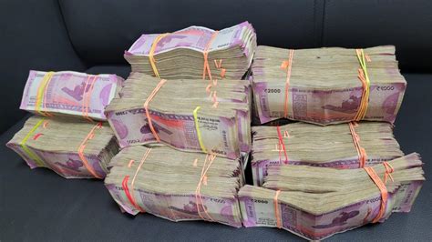 ED seizes Rs 1 crore in cash from Delhi businessman’s house in excise policy case - India Today