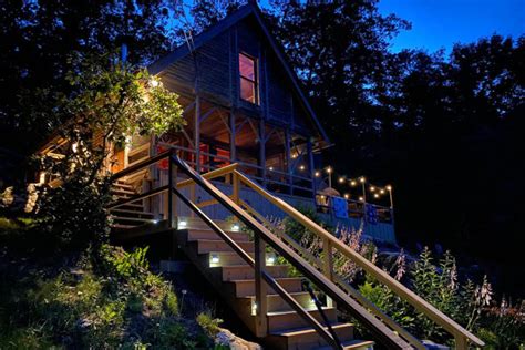 The 8 Best Cabins in Maine That you Can Rent | Field Mag