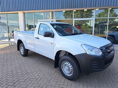 Used 2023 Isuzu D-MAX Single Cab for sale in Sandton Gauteng - ID ...