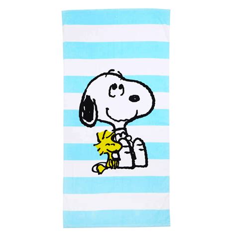 Snoopy Beach Towel | What on Earth