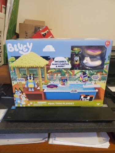 BLUEY Pool Time Playset with BLUEY Floaties Figures Accessories Diving ...