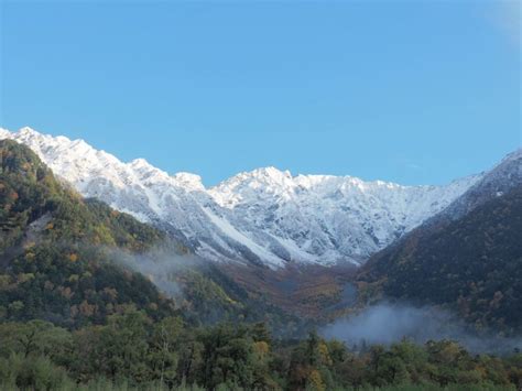 Autumn Colors Enter Peak Period – Japan Alps Kamikochi Official Website