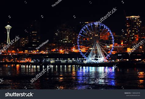 1,502 Ferris Wheel Seattle Images, Stock Photos & Vectors | Shutterstock