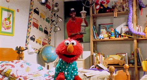 The Adventures of Elmo in Grouchland (1999)