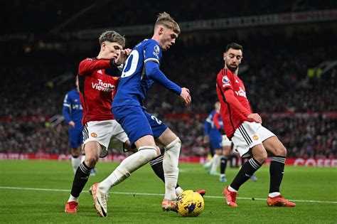 Alejandro Garnacho sends message to Bruno Fernandes after Manchester United penalty miss vs Chelsea