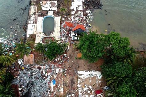 The most destructive Tsunamis | Sunda Strait, Krakatoa Volcano ...