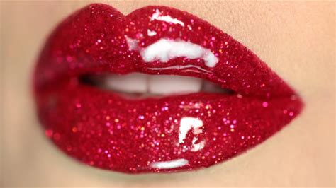 Hot Sexy Red Glitter Lips Makeup Tutorial - YouTube