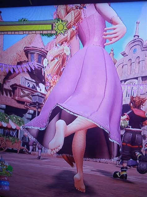 Rapunzel feet 2 by Midnightviewer340 on DeviantArt