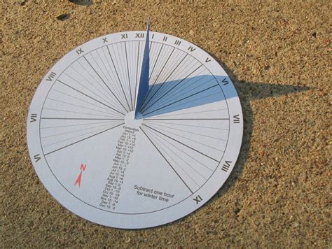 15-minute Paper-craft Sundial: 7 Steps (with Pictures)