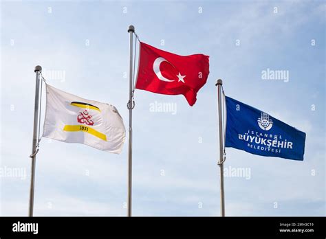 Flags flying at Istanbul waterfront - Istanbul City Lines, Turkish Flag ...