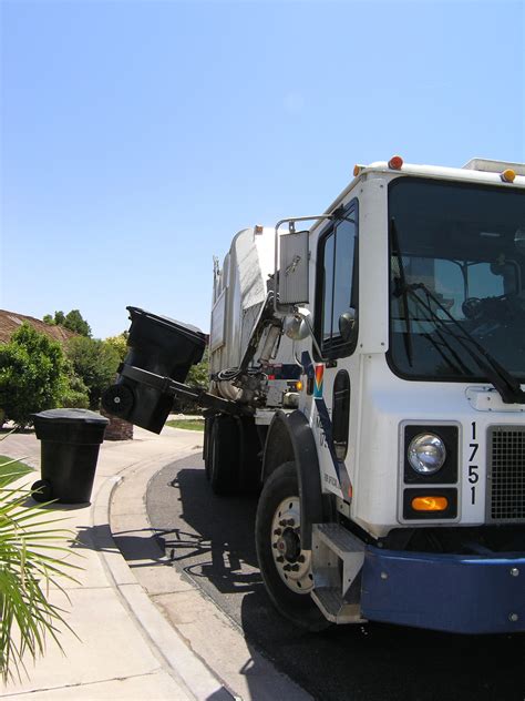 Electric Trash Trucks Are Coming Quietly to Your Town