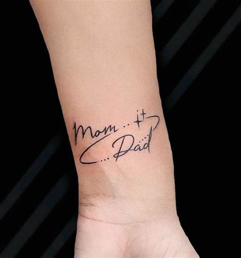 Update more than 80 mom dad small tattoo designs super hot - esthdonghoadian