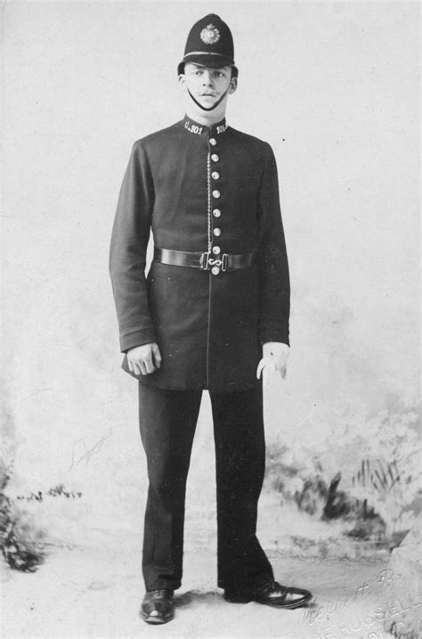 Gloucestershire Constabulary, Constable 101G | Century uniforms, Police ...