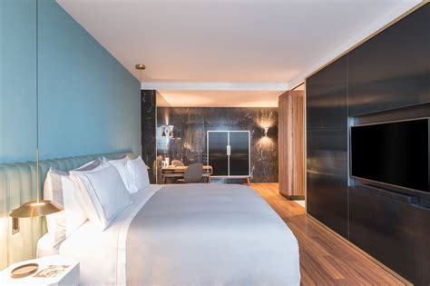 Luxury Rooms and Suites Near Barcelona Airport | Hotel SOFIA Barcelona ...