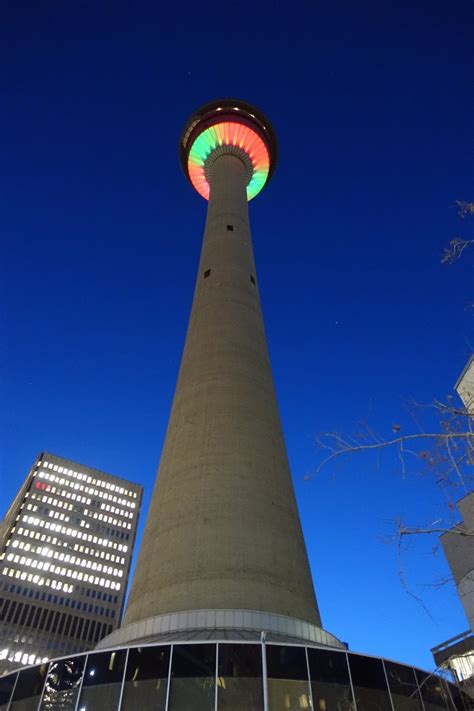 Calgary's Downtown Night Lights Revisited — Everyday Tourist