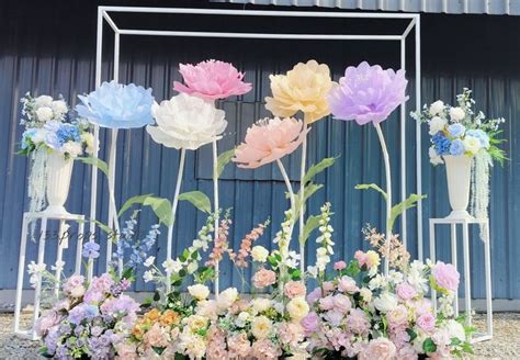 Giant flower | ซุ้มลูกโป่ง, Diy และงานฝีมือ, ไอเดียงานแต่งงาน