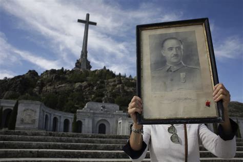 Spain Exhumes Former Dictator Francisco Franco's Remains | Here & Now