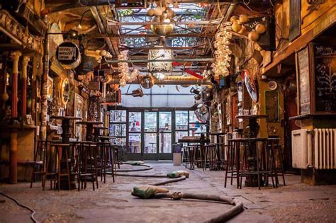 Szimpla Kert: the best ruin bars in Budapest | Where To Go In