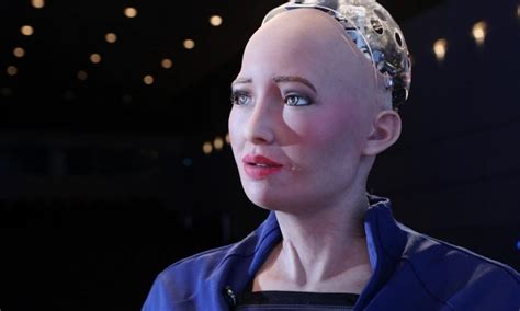 Is Sophia Robot using AI or is it a Marketing Stunt? - Unite.AI