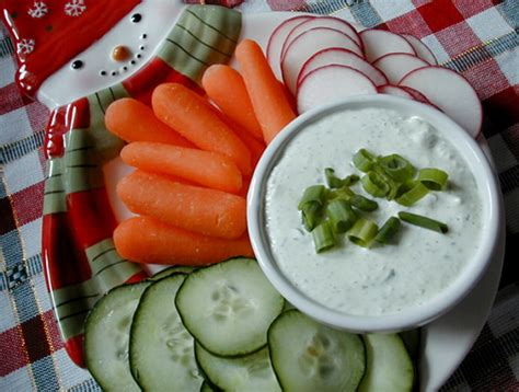 Creamy Cucumber Dip Recipe - Genius Kitchen