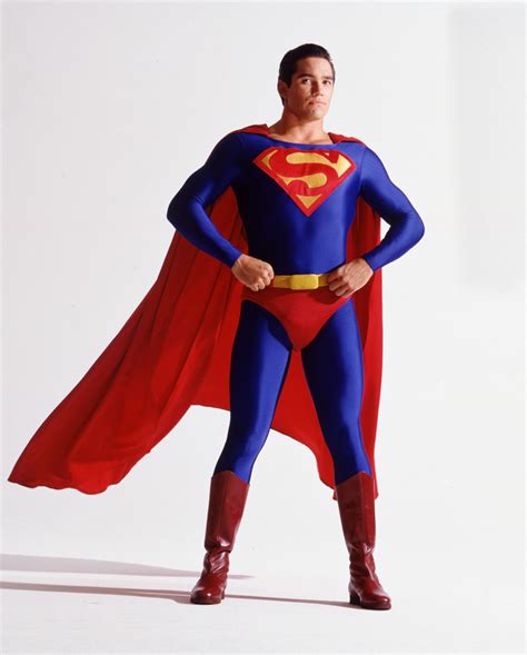 Dean Cain est Superman | Superman lois, Superman suit, Adventures of superman