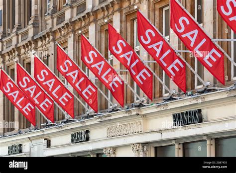 Frasers (House of Fraser) store in Glasgow with sale flags outside, Scotland, UK Stock Photo - Alamy