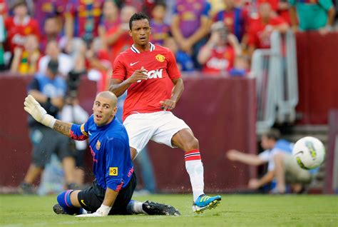 Manchester United vs. Barcelona 2011: Michael Owen scores game-winner before record crowd at ...