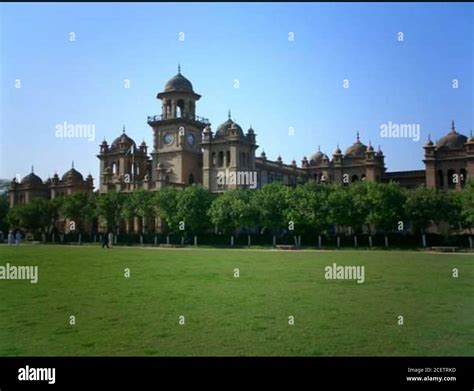 University of peshawar campus historical building, Peshawar pakistan Stock Photo - Alamy