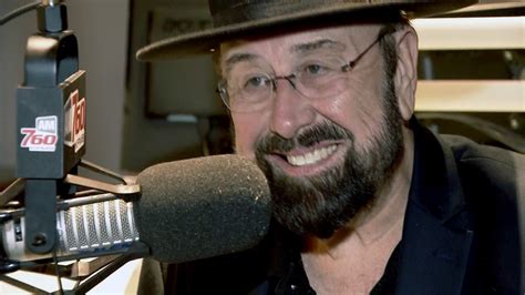 Hall of Fame radio DJ, Shotgun Tom Kelly, returns to KFMB | cbs8.com