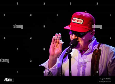 Lambchop band hi-res stock photography and images - Alamy