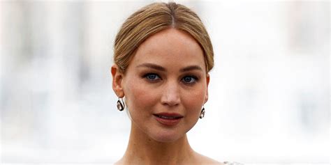 Jennifer Lawrence fans stunned by nude wrestling scene in her new movie ...